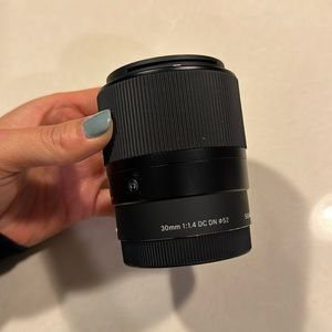 Sigma 30mm